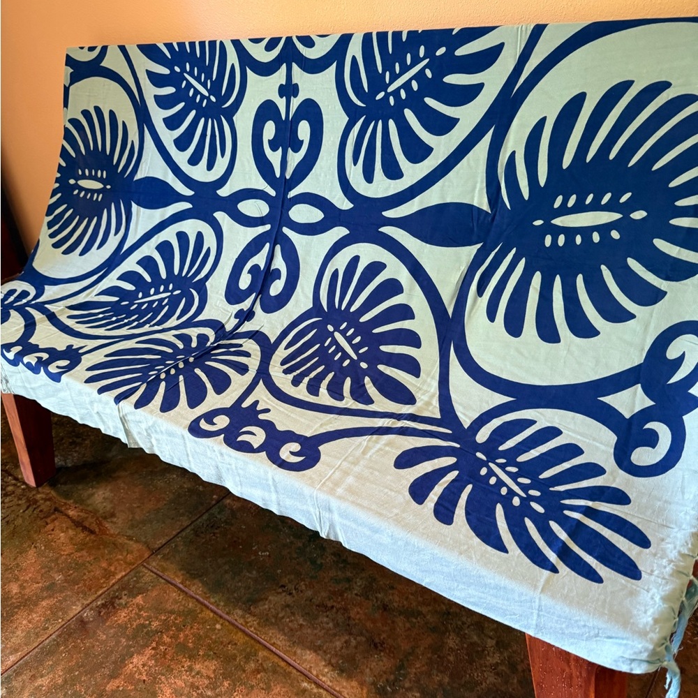 Blue and White Patterned Throw Blanket